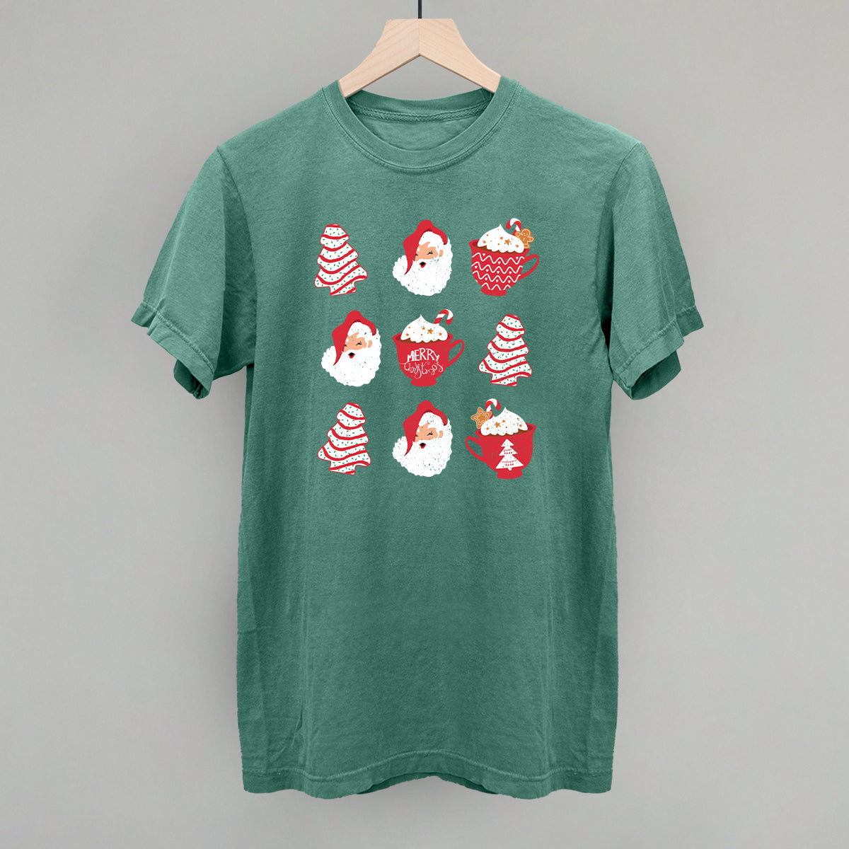 Christmas Tree Cake Santa